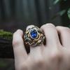 Vintage Zweifarben Gold Schlangenring mit blauem Saphir, Antiker verdrehter Weinlaub Design Ring, Einzigartiger Statement Schmuck für Männer