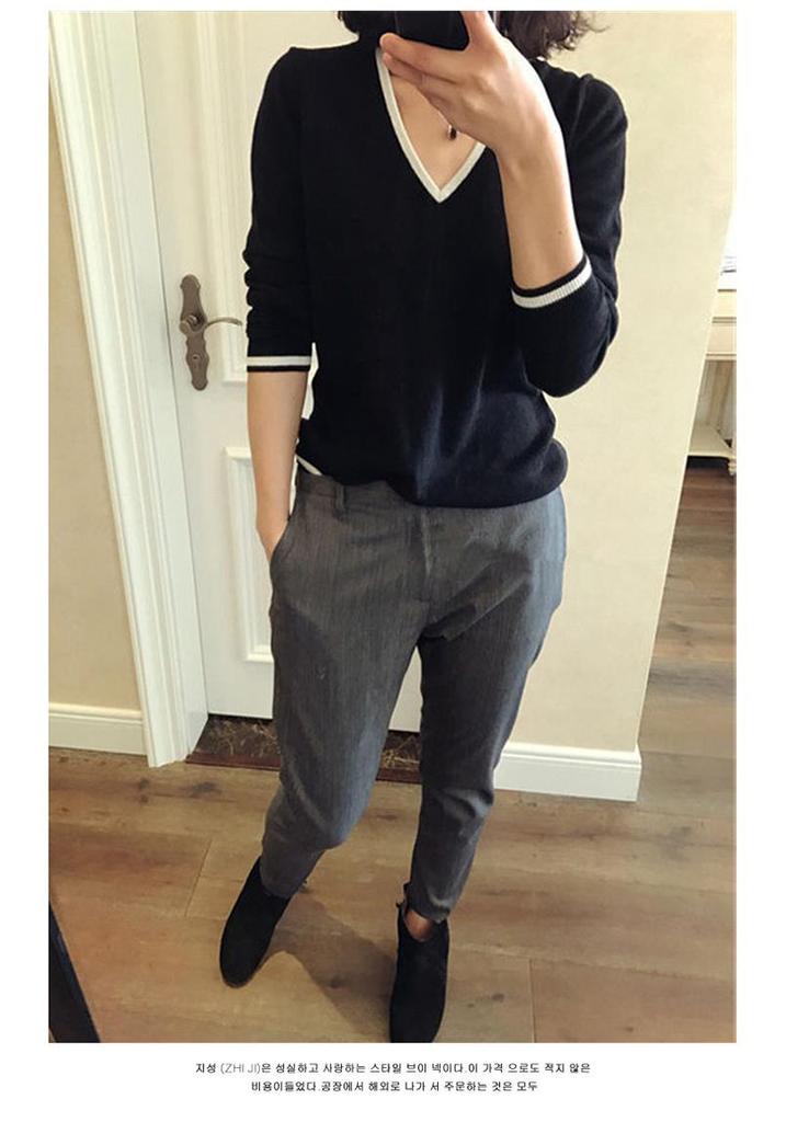 2023 Autumn V-Neck Women's Loose Knit Pullover Sweater