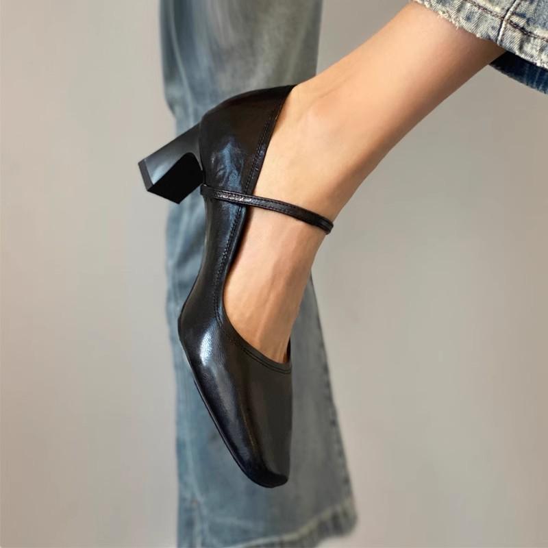 Simple French high heels thick heel with Mary Jane shoes women's brown thin commuter shoes