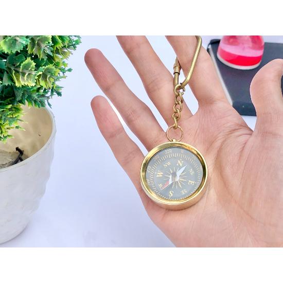 Breloc din alamă nautică antică – Design de busolă de lucru – Cadou perfect pentru aventurieri!