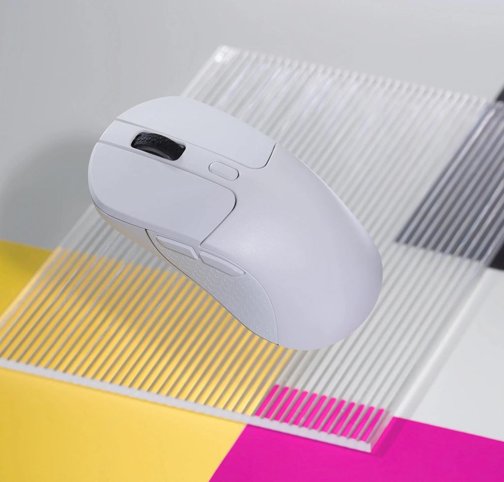 Keychron M3 Wireless PAW3395 Programmable Macro 79g Ergonomic Design Mouse, Sensor, Buttons, 26,000 DPI, 2.4 GHz/Bluetooth 5.1, Lightweight, (White)