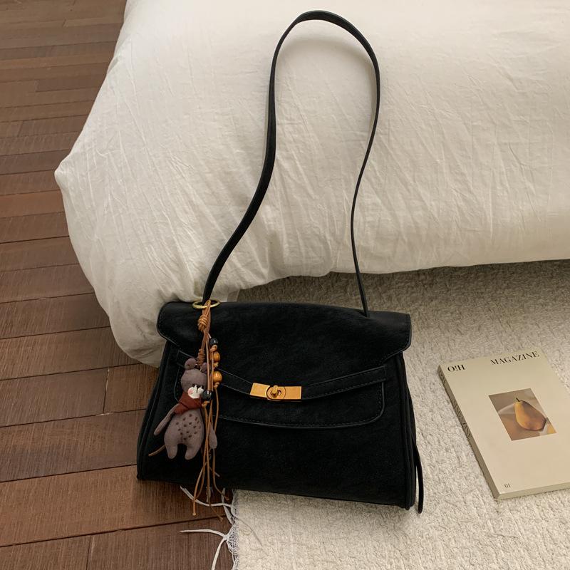 

2025 autumn new niche design armpit bag large capacity tote bag fashionable and simple shoulder messenger commuter bag no pendant эбеновый