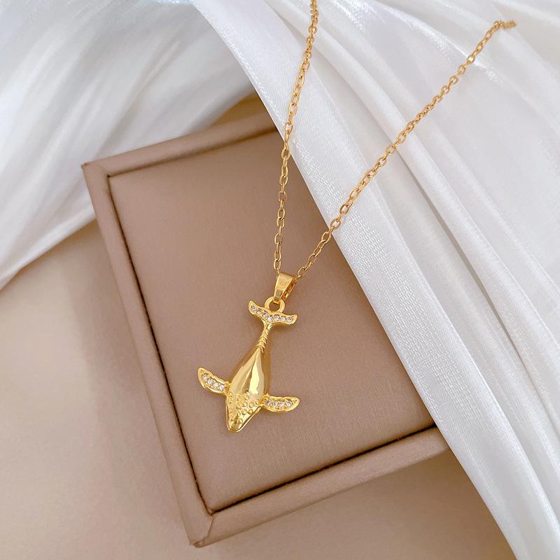 Three-Dimensional Full Diamond Whale Light Luxury Temperament Gorgeous Full Diamond Necklace Women'S Versatile Collarbone Chain Titanium Steel Chain