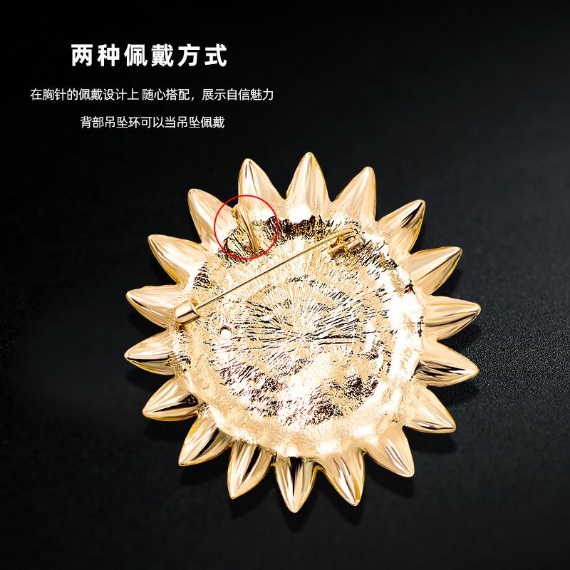 Medieval Vintage Sun Smiley Brooch Baroque Clothing Accessories Sunflower Corsage