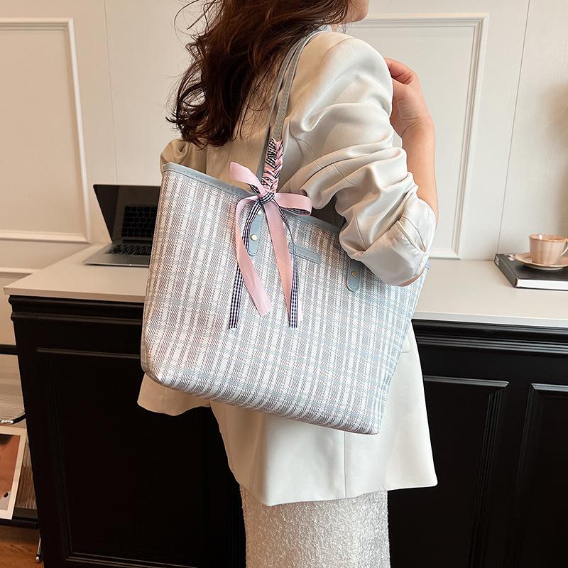 

Модная клетчатая сумка, женская сумка через плечо класса люкс для поездок на работу, вместительная сумка-тоут в иностранном стиле синий