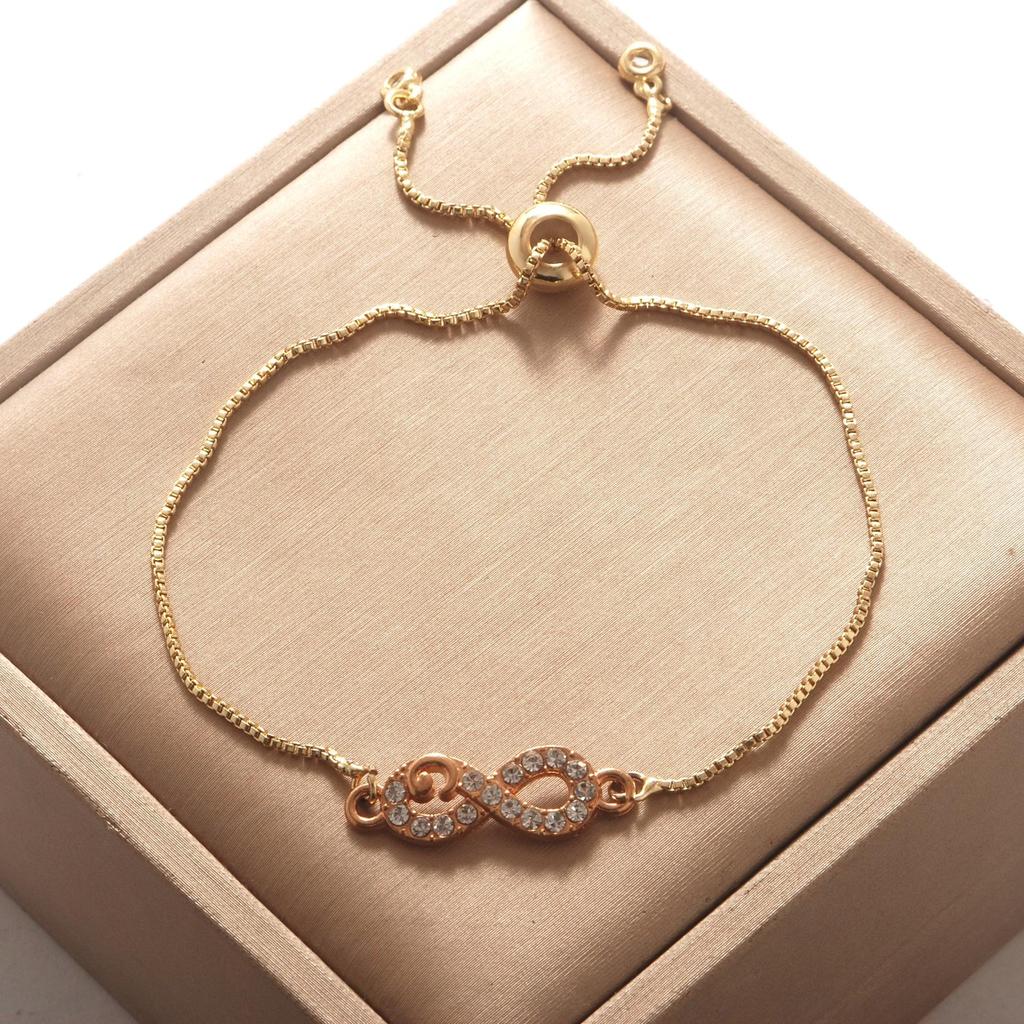 Elegant 8-Shaped Diamond-Accented Adjustable Bracelet - Women’s Fashion Jewelry