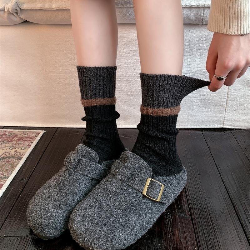Female Autumn and Winter Thickened Warm Color Stripes In The Tube Stack Socks