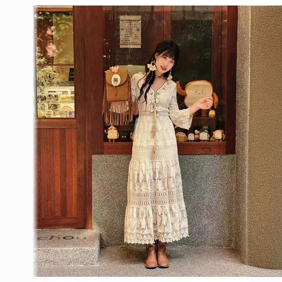New slimming Bohemian fringe lace vacation style high-waisted slimming apricot long dress is super fairy-tale