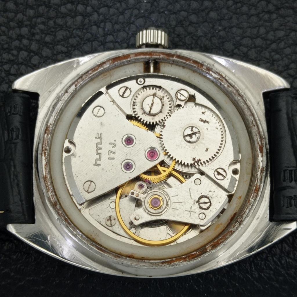 VINTAGE HMT HAND-WINDING INDIAN MENS BLACK COLOR DIAL WATCH a700330-5 R202-a700330