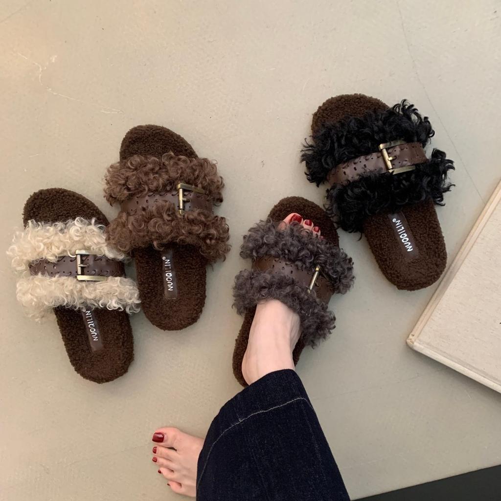 Thick-bottomed fluffy slippers women's autumn and winter outer wear 2025 new belt buckle curly hair cute outer wear one-word sandals