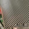 Măsurare dimensiuni și distanță – Rigle și echere metalice