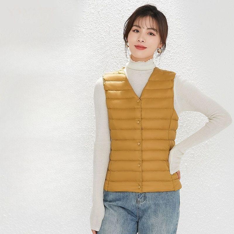 Women's V Neck Sleeveless Down Vest Regular Fit Casual Style Reversible Neckline Waistcoat