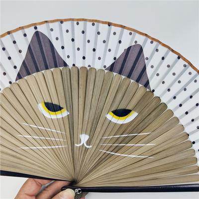 Tecknad Katt Tygfläktar Bambufläkt Japansk Stil Ädla Kvinnor Framträdanden Handhållna Fläktar Vacker Bröllopsfest Fläkt Presenter