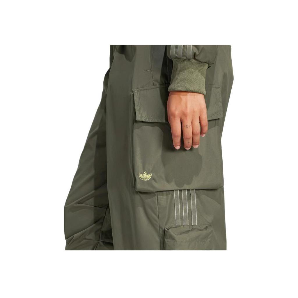 adidas Originals SS25 Serie Passeggiata in Città Moda Comoda Pantaloni Cargo Multi-tasche Pantaloni Donna Rock-Verde Oliva JI5728