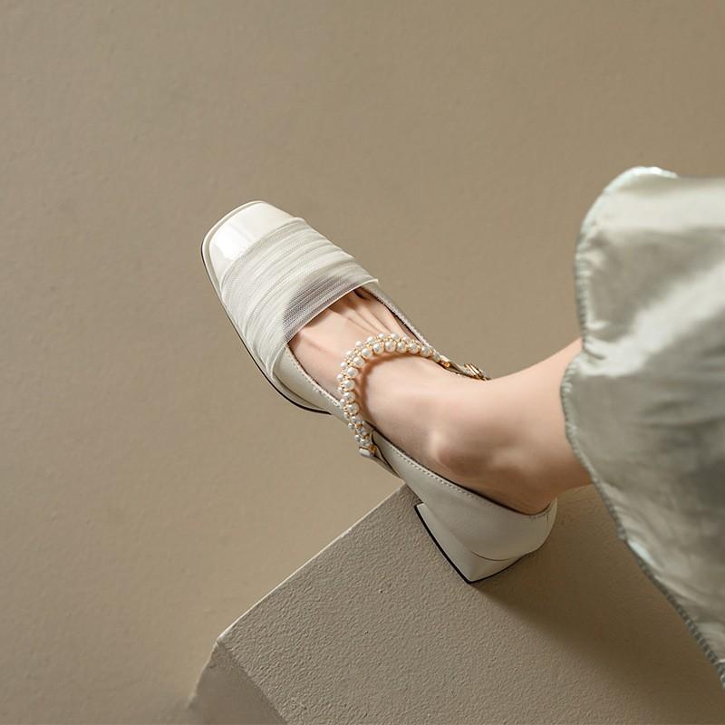 

2025 spring new Xiaoxiangfeng Korean version of pearl with Mary Jane square head shallow mouth medium heel single shoes women 39