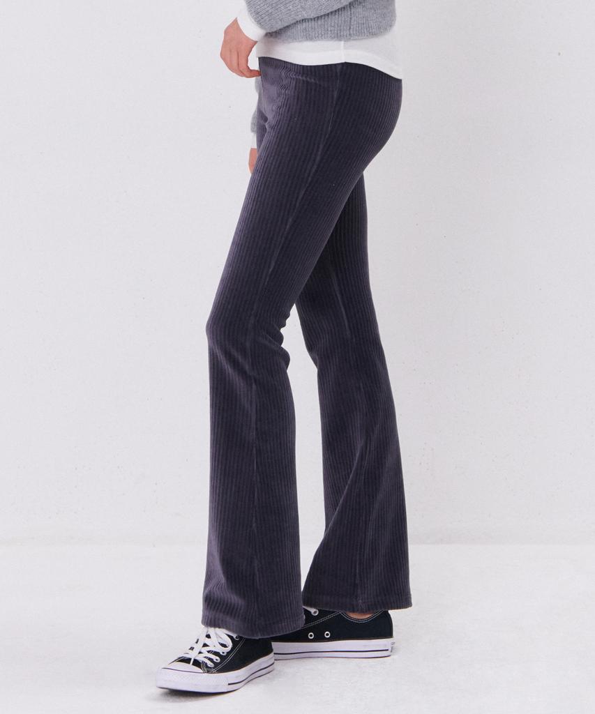 Kamino Bootcut Velvet Pants (Charcoal)