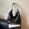 Niche fashion bag women's new large-capacity fashion retro shoulder bag versatile casual tote bag