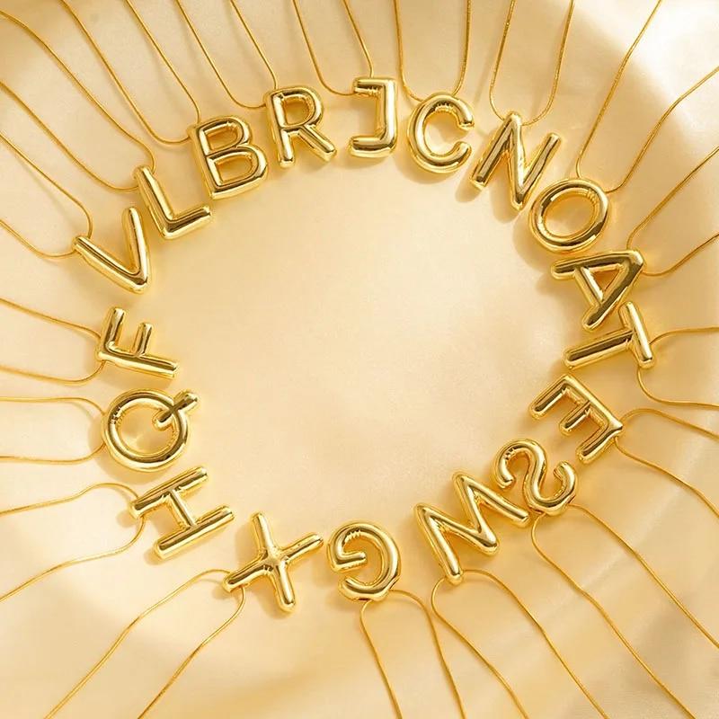 Rustfritt stål Gullfarge Chunky Alfabet Ballong Bubble Initial Letter Anheng Halskjede for kvinner Charm Halskjede Smykker Gave