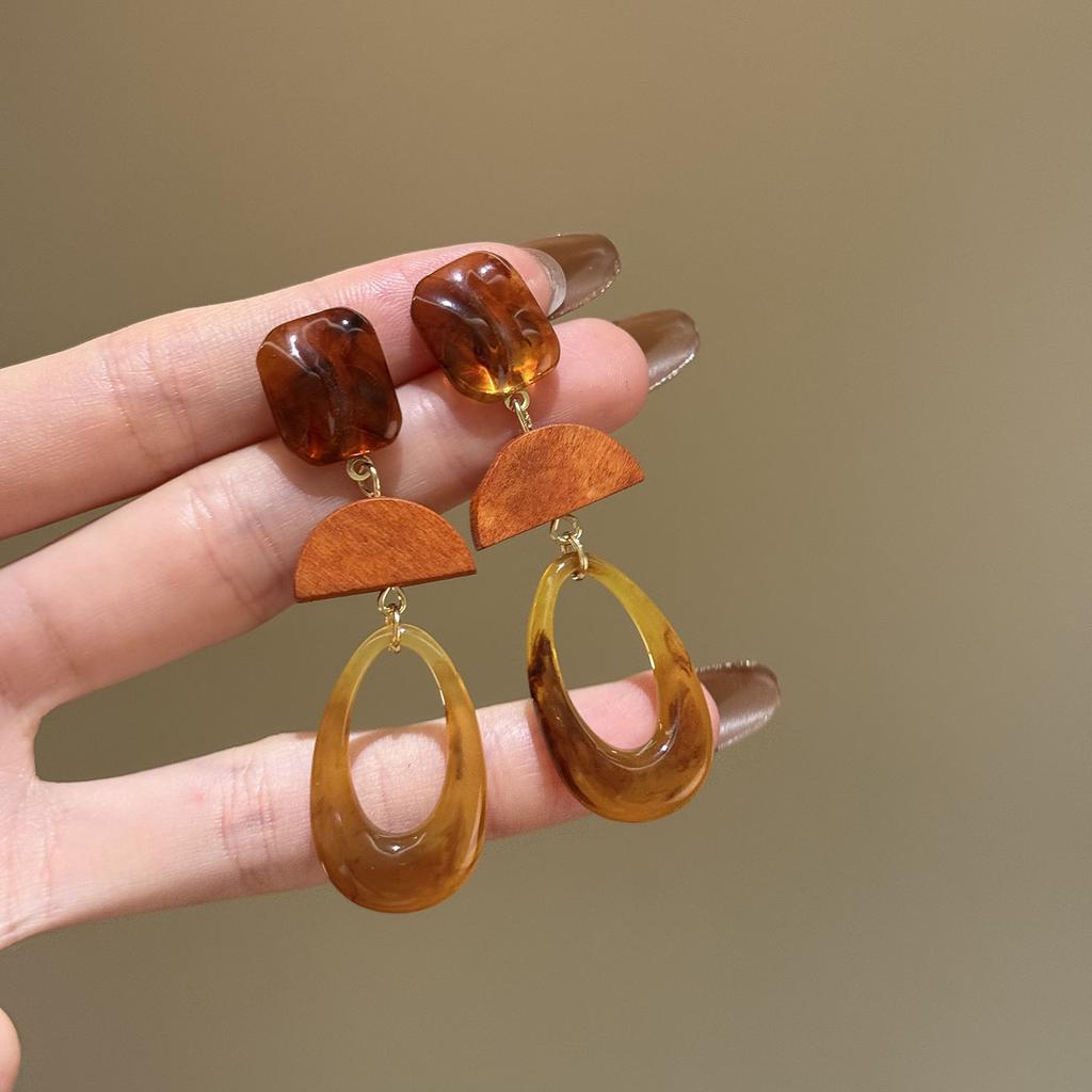 Mote øredobber for kvinners smykker