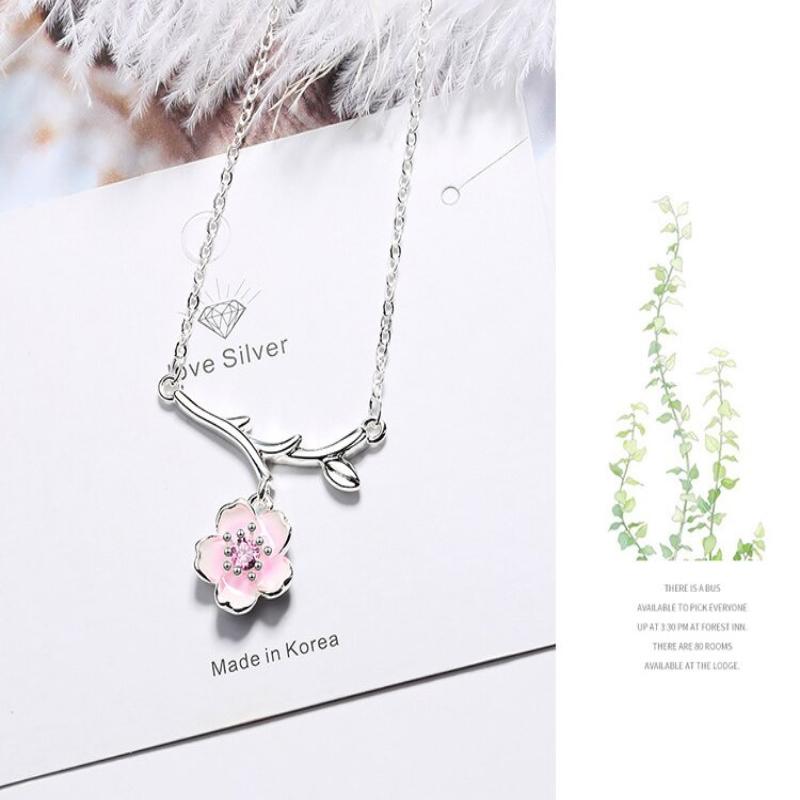 Lovely Cherry Blossom Pendant Necklace Sparkling Transparent Crystal Jewelry for Women Girls Casual Outing Accessory Gift