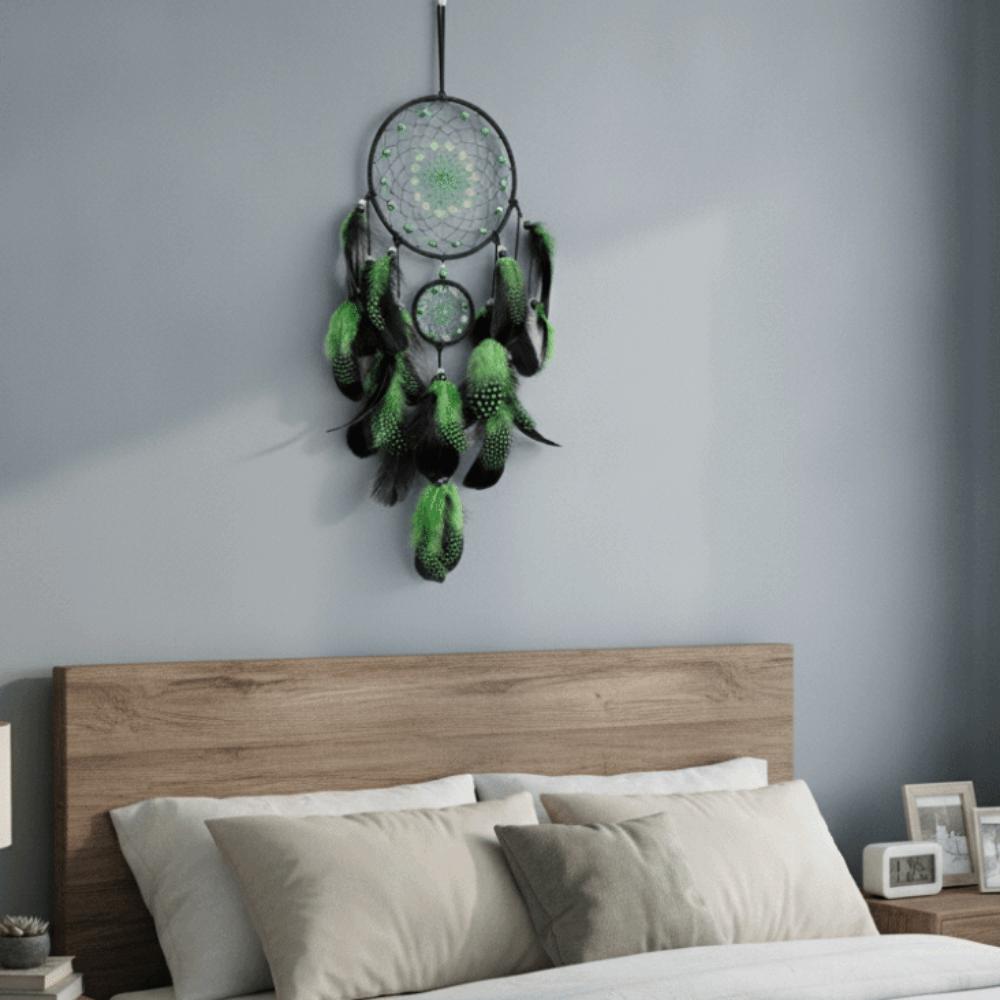 Handgewebter leuchtender Perlen-Traumfänger Buntes Feder-Wandbehang Feder-Windspiel Geschenk
