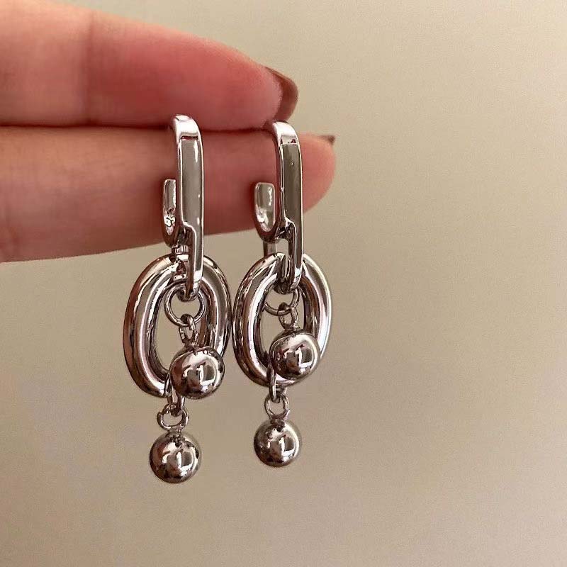 

Vintage Metal Irregular Ball Pendant Earrings For Women Punk Copper Color Long Tassel Earrings Wedding Zircon Accessories Gift