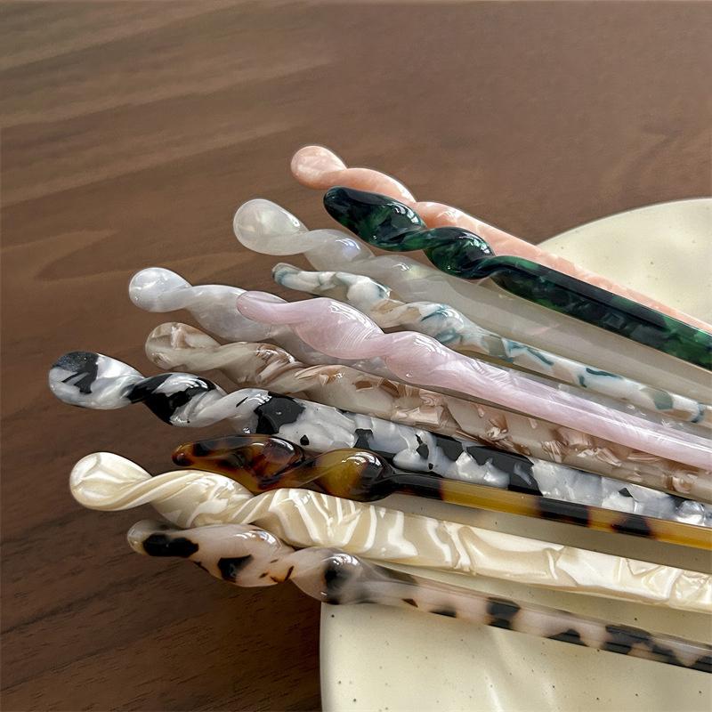 Simple One Word Long Plate Hairpin Vintage Flower Bud Hair Insert Ancient Hanfu Chopsticks Hairpin Fashion Acetate Hair Sticks