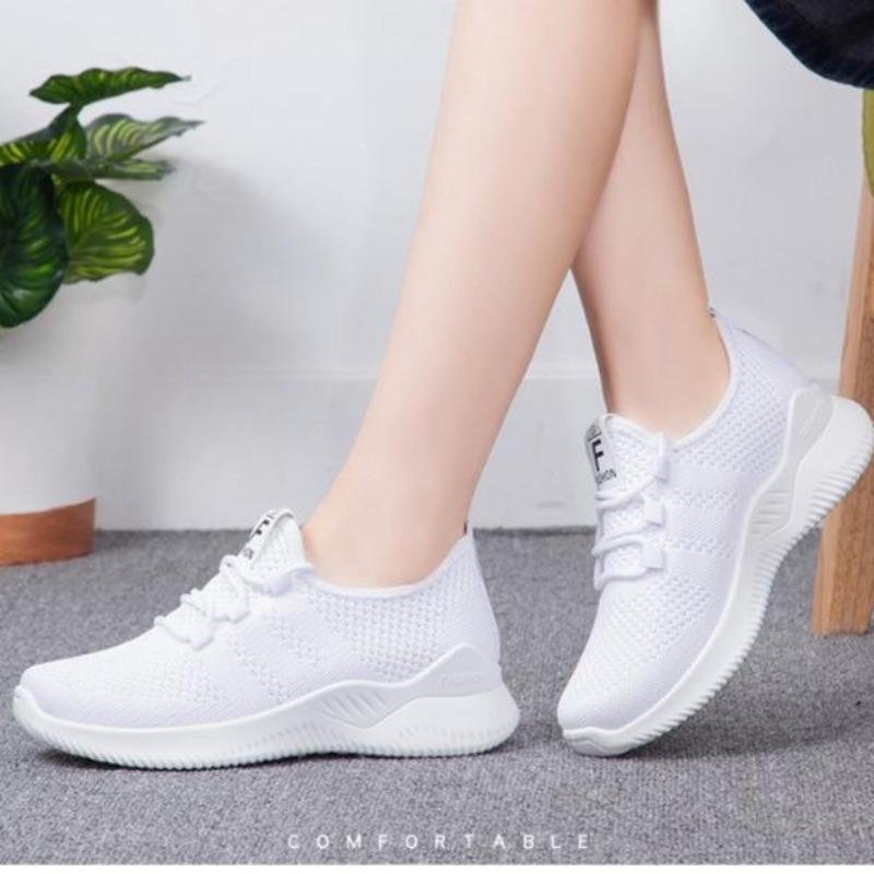Women Breathable Soft Sole Comfort Casual Fashion Flying Trend Running Sneakers Lightweight Slip On Shoes