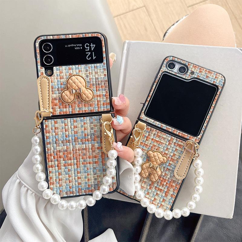 Suitable for Samsung Zflip5 Mobile Phone Case Woven Mickey Mouse Bear Huawei P50 Folding Screen Flip Cover Hand Chain