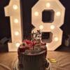 2 Stück/Set 73cm Leuchtende Doppelzahl 18 Karat Platte, Leuchtendes Schild, Perfekter Fotoautomaten-Hintergrund für den 18. Geburtstag, 81. Jahrestag, Abschlussfeier-Feiertagsparty