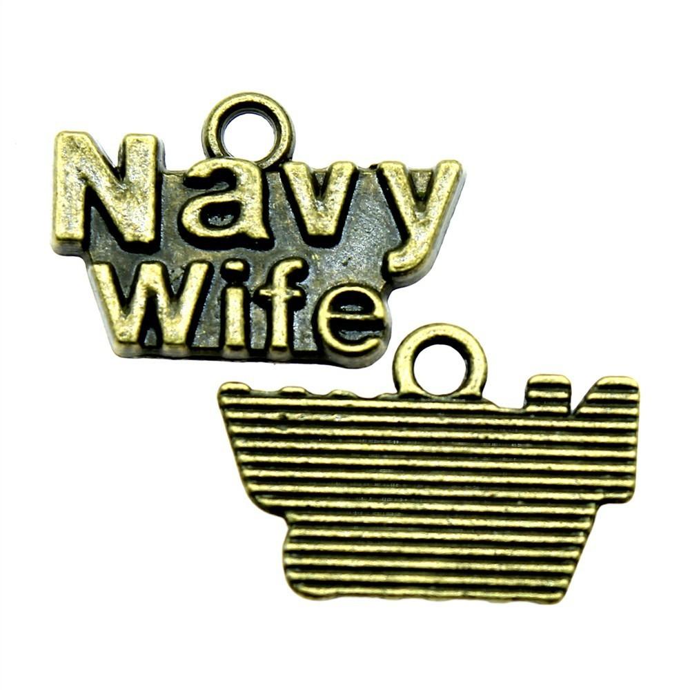 

Mom With Heart Charms Famly Pendants For Mother s Day Jewelry Making A25-10pcs-19x13mm