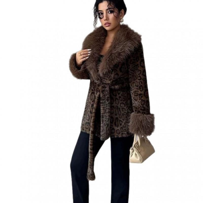 Cappotto Lungo in Finta Pelliccia di Vison con Stampa Leopardo e Collo Oversize in Pelliccia di Volpe Vestibilità Aderente Capospalla Invernale da Donna