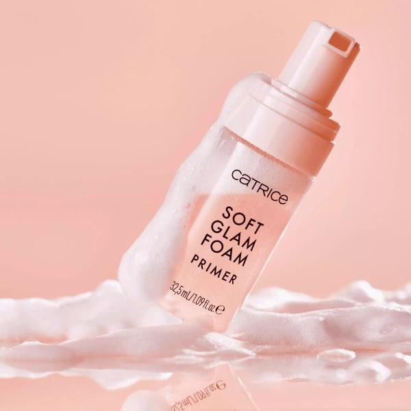 Catrice Soft Glam Foam Primer Baza Pod Makijaż 010 Beyond The Cloud 32,5Ml