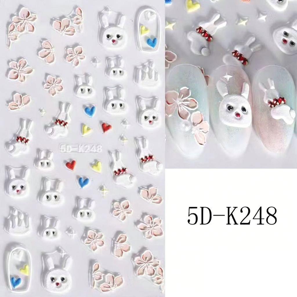 Nail Stickers Featuring Seven-spotted Ladybugs, Bees, Three-dimensional Relief Of Beaches And Sea Shells, And Nail Stickers Of Sea Snails.