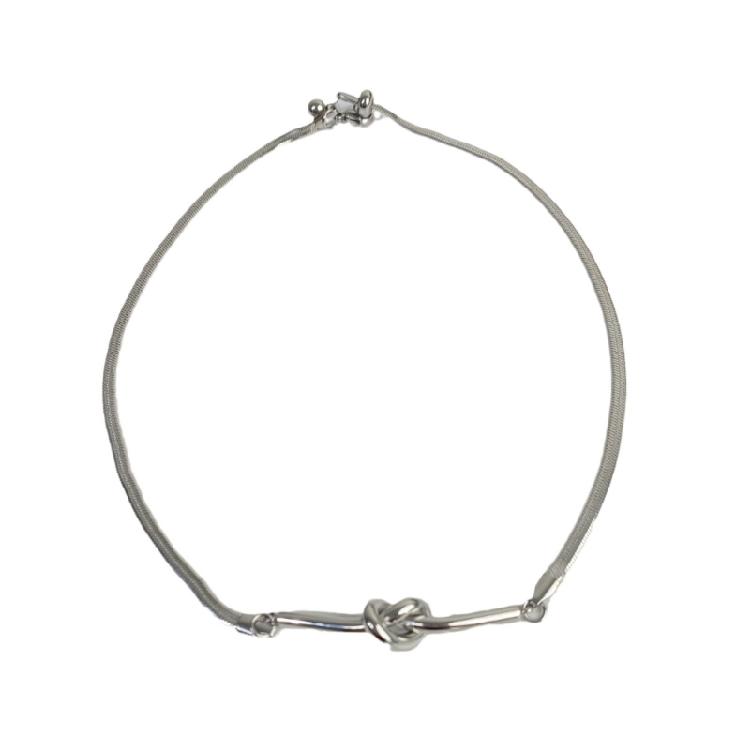 Unique And Modern Knotted Snake Chain Necklace In Tarnish Resistant Titanium Steel 45cm Modern Snake Chain Accessory 1