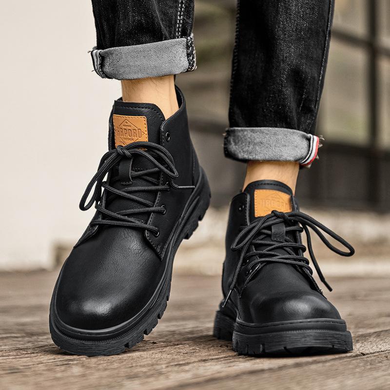 

Men s shoes winter medium and high-top Martin boots new small port style youth trend leisure outdoor locomotive mountaineering tooling boots 39