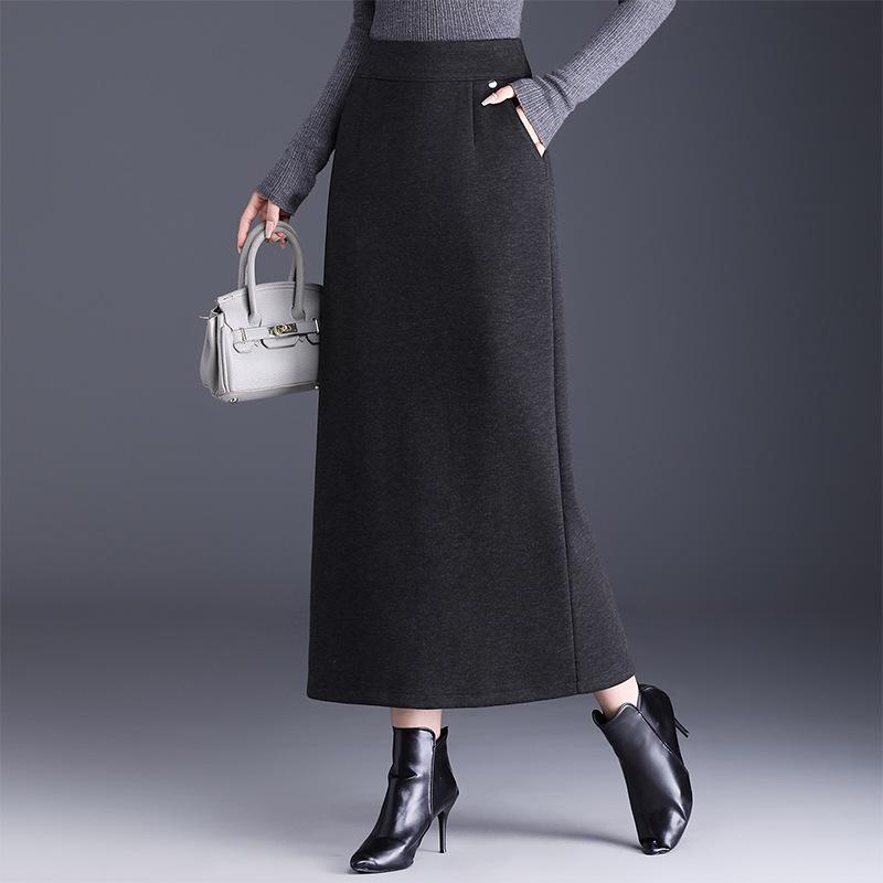 High-Waisted Wool Midi Skirt with Slit – 2025 Winter Style