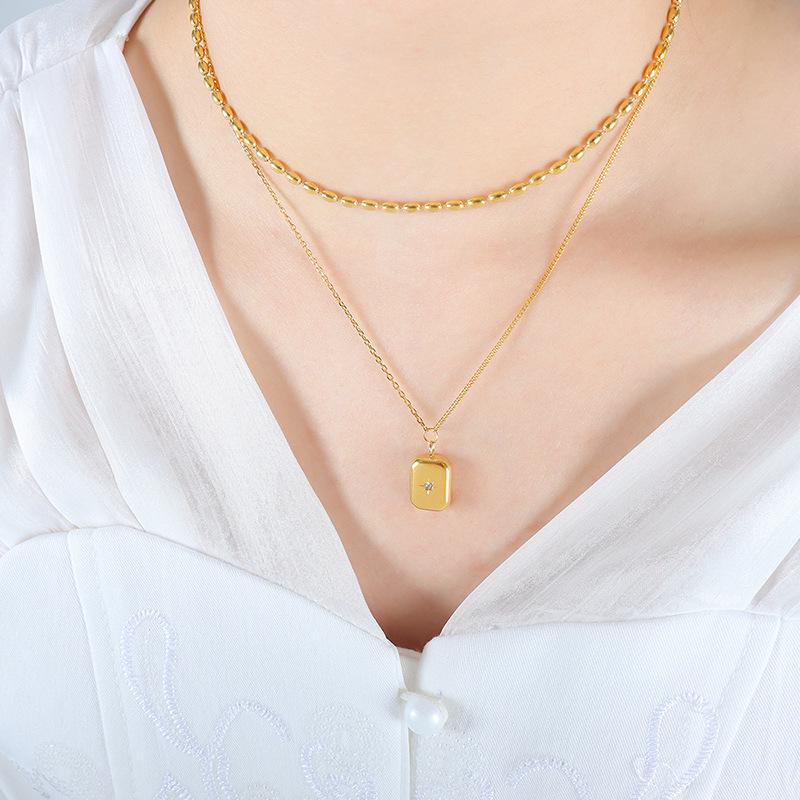Exquisite French Titanium Steel 18K Gold Double-Layer Clavicle Necklace with Square Rhinestones for Women