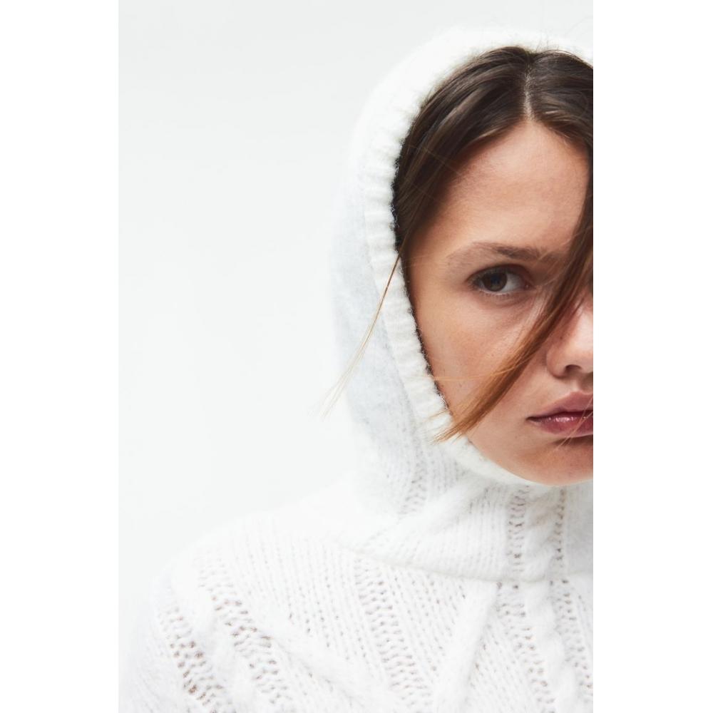 

Толстовка-балаклава с капюшоном HM Cable Knit Cream