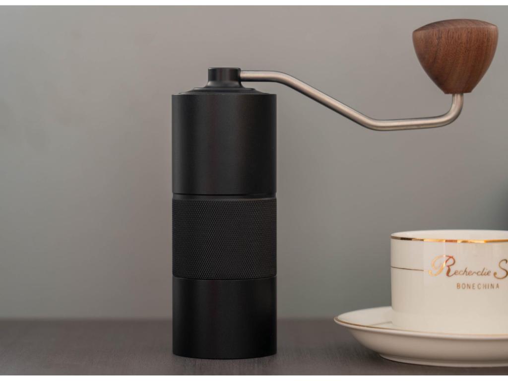 Manual Hand-Crank Coffee Bean Grinder: Compact Household Coffee Grinder