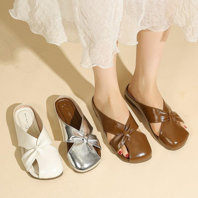 Flat Bottom Silver Bag Head Half Slippers Women's 2025 New Summer Soft Leather Soft Sole Temperament One Foot Cool Slippers Women's Shoes