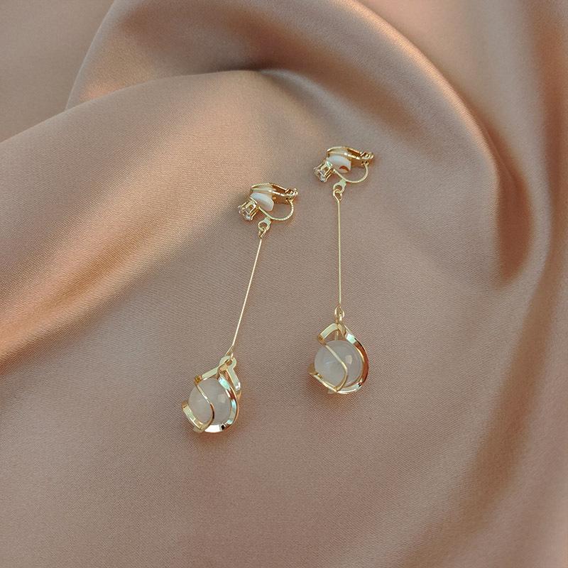 

Элегантные ретро клипсы с жемчужной кисточкой для непроколотых ушей