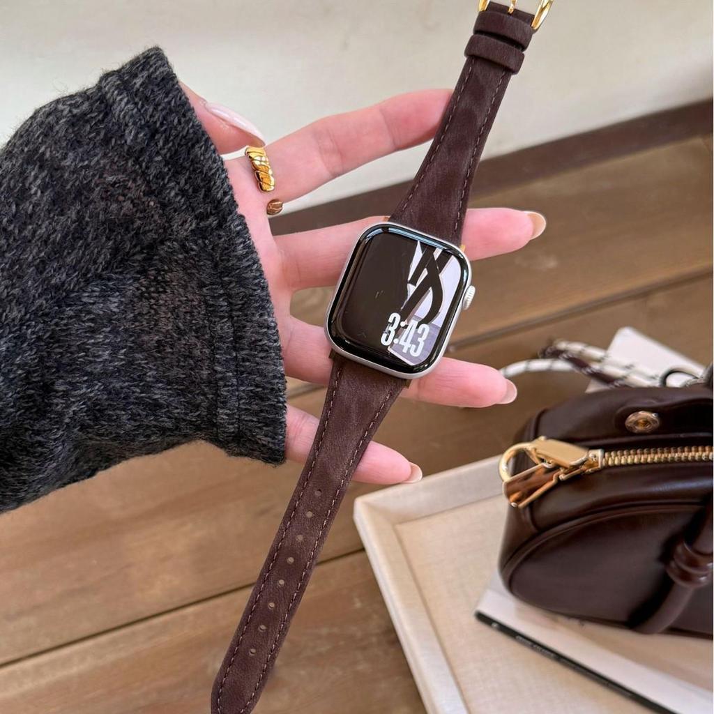 Bracelet en soie pour Apple Watch Series S11/S10/98765SE - Design taille fine pour femme.