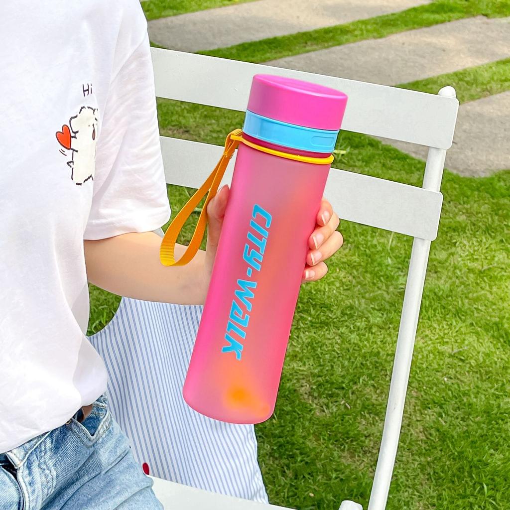 Water bottle sports water cup outdoor large capacity frosted plastic advertising gift cup portable rope tea leak cup