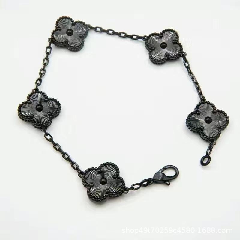 New Arrival Four-leaf Clover Bracelet Natural Mother-of-pearl Agate Accessible Luxury Women's Bracelet