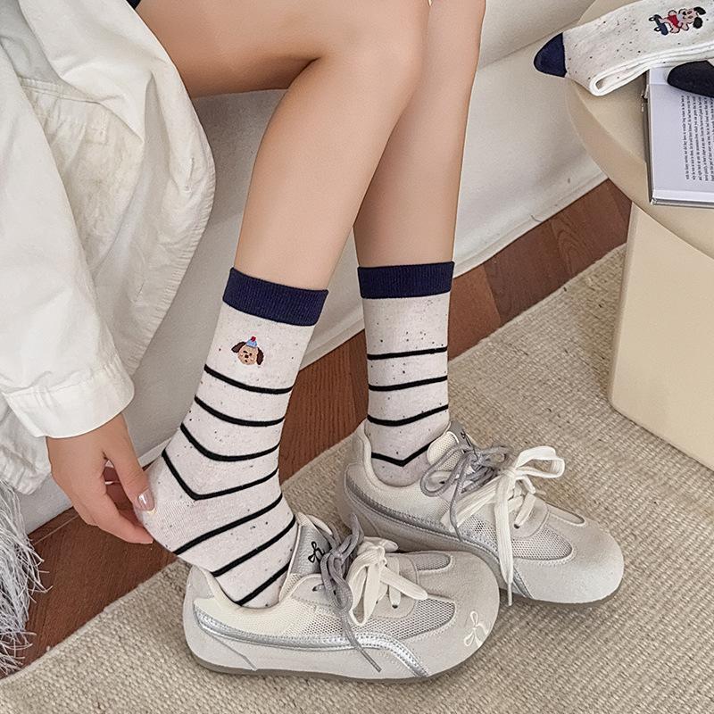 Autumn and Winter Cartoon Bear Women's Jacquard Cotton Women's Socks Multicolored Mid-calf Casual Socks