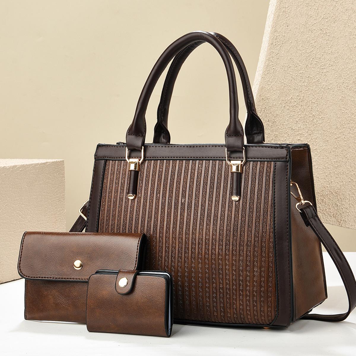 

Новая сумка с горизонтальными полосками, эффектная, из трех частей, многослойная, вместительная, с улучшенным чувством сращивания, сумка на одно плечо .