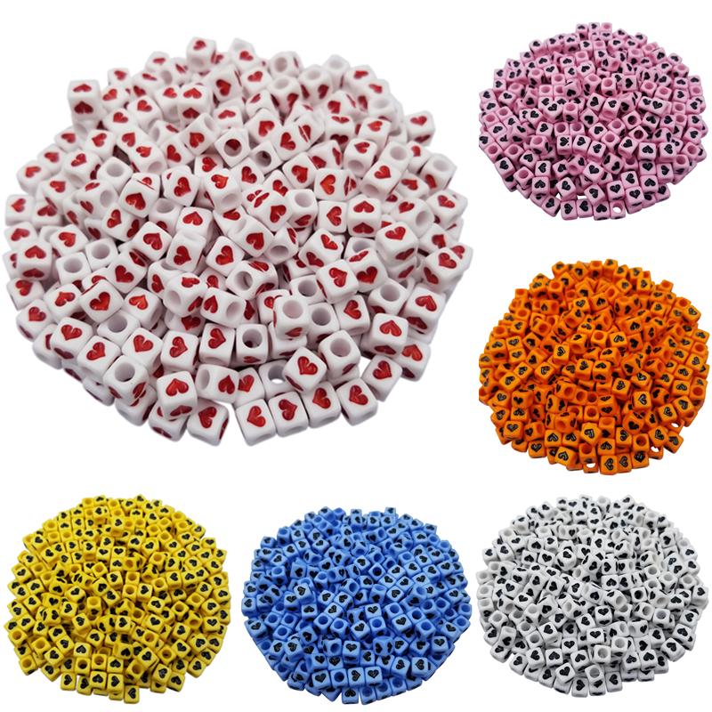 

Ремесло Высококачественные свободные разделительные бусины квадратные ювелирные изделия ручной работы Материал Сердце Напечатано для DIY Мода 100 шт 6 мм Акриловые Fingdings Аксессуары