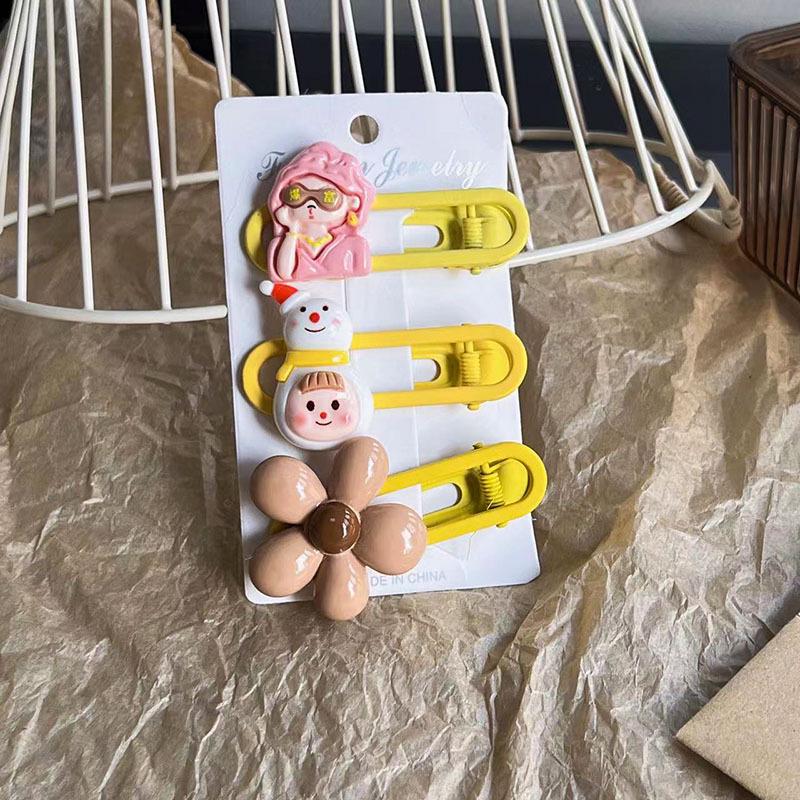 Urocza świąteczna kreskówkowa dziewczynka spinka do włosów z kwiatem kaczuszka dla dziecka grzywka