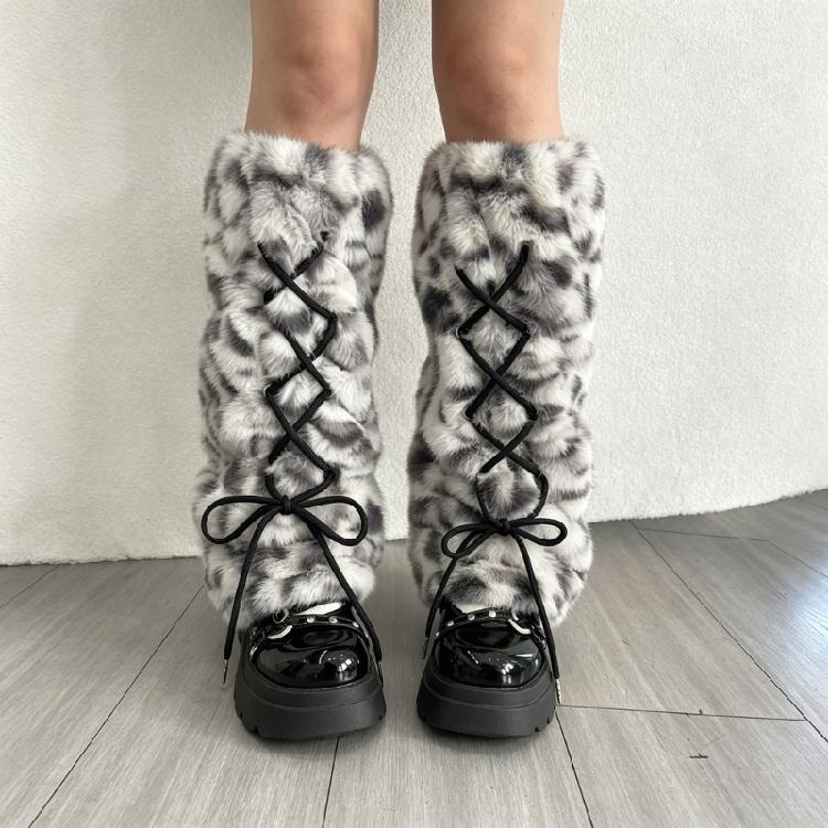 Dicke Damen-Beinwärmer für kühles Wetter aus Kunstpelz mit Plüsch-Leopardenmuster und gekreuzter Schnürung, Warme Stiefelüberzieher Socken für Lagenlook